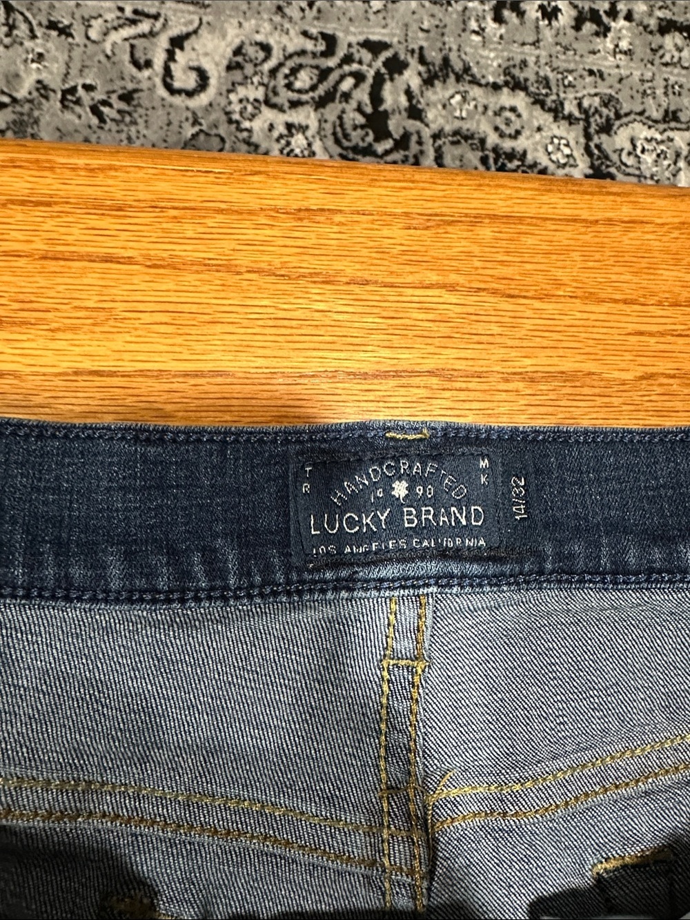 *LUCKY BRAND* Plus Dark Blue Denim The Bermuda Shorts Size 14 - Picture 2 of 5